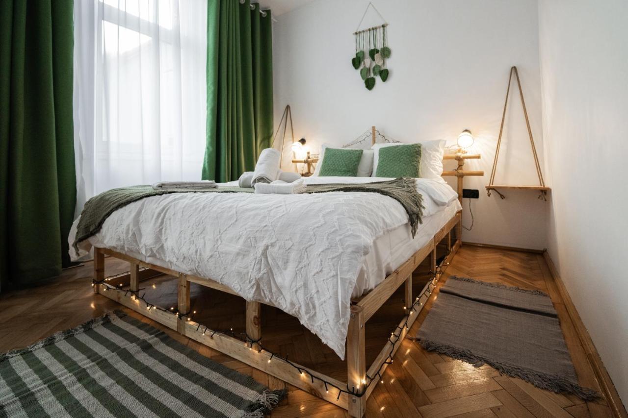 Hotel Casa Basarab Brašov Exteriér fotografie